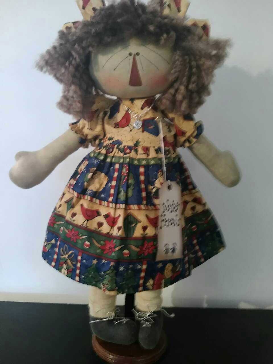 Winter Friends-handmade, hand crafted, primitive, country, rag doll, rag, doll, wholesale, retail, gift, present, friend gift, birthday gift, original, design, original design, winter, holiday, feed birds